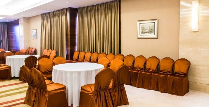 Shantai Hotel Pune Exterior photo