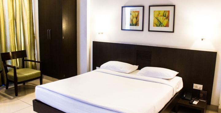 Shantai Hotel Pune Exterior photo