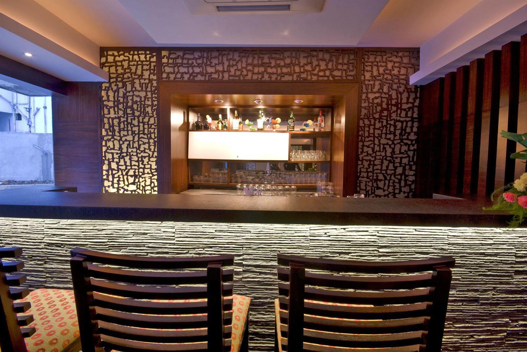 Shantai Hotel Pune Exterior photo